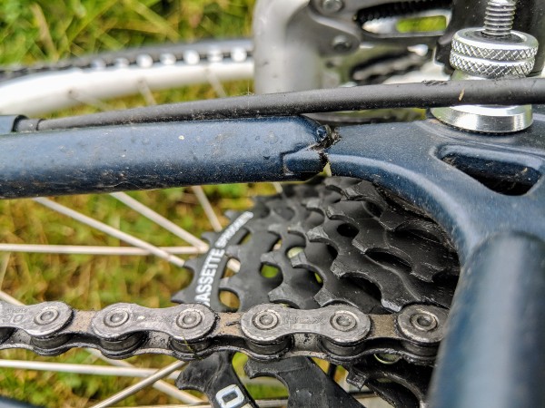 Up-close photo of snapped Schwinn frame